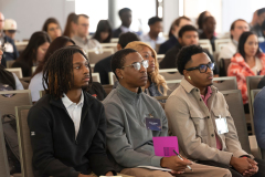 06825_cybersecurity075